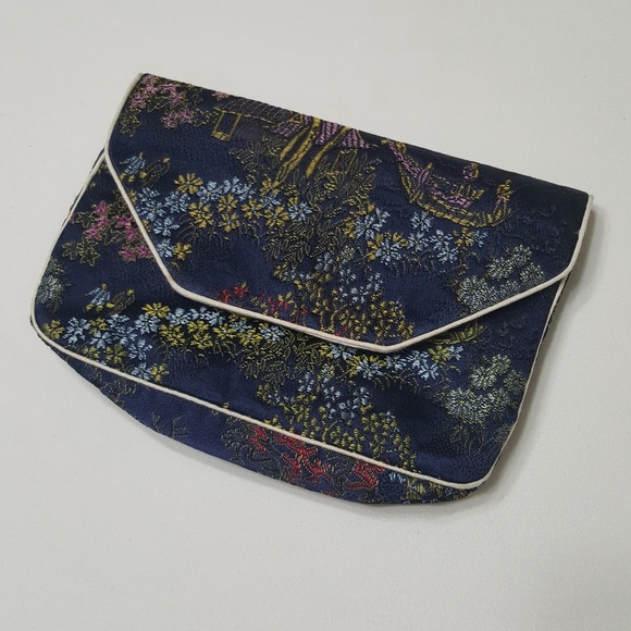 Vintage Handbags - 4 for $25 Asian Oriental Bag Embroidered Clutch